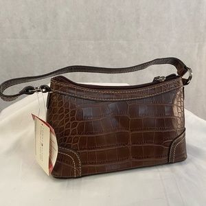 NWT Tommy Hilfiger brown leather baguette bag